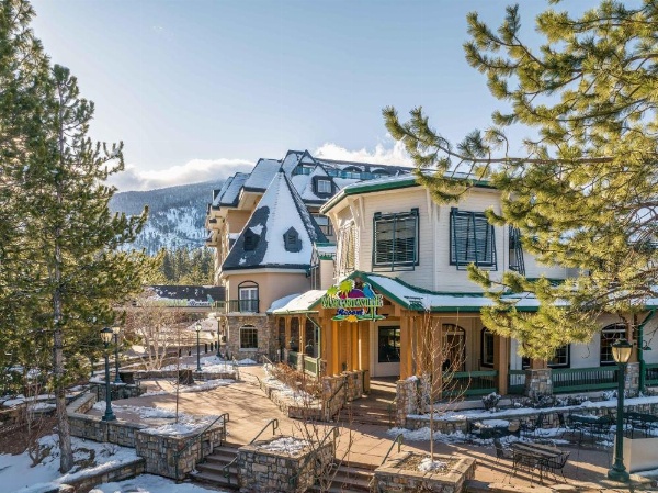 Margaritaville Resort Lake Tahoe image 9
